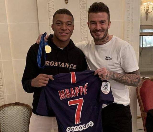 4战全胜，黄潜主帅马塞利诺当选西甲11月最佳教练（四连胜加冕！黄潜主帅马塞利诺荣膺西甲11月最佳教练）