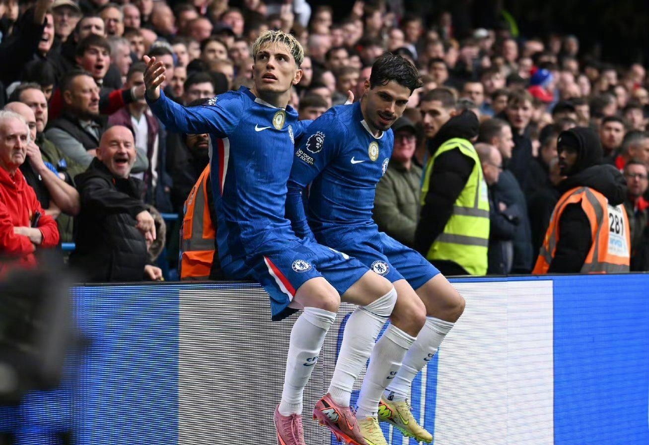 维蒂尼亚：和拜仁的比赛会非常激烈；凯恩的进球数据太夸张了（维蒂尼亚：对阵拜仁将异常激烈；凯恩的进球数据惊人）