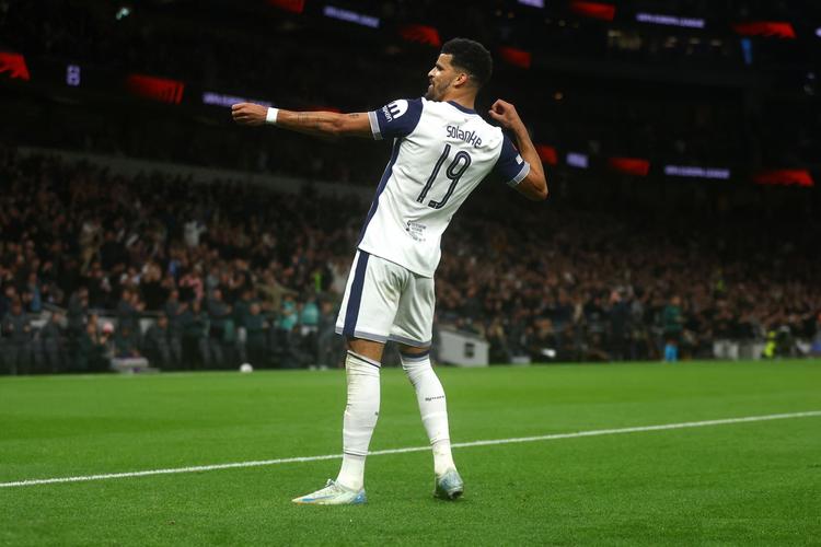 热那亚客场2：1胜乌迪内斯，科隆博首发75分钟（热那亚客场2比1力克乌迪内斯，科隆博首发出战75分钟）