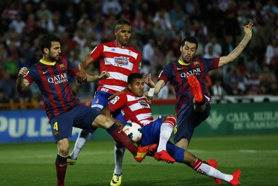 南美国家队历史射手榜全新发布！梅西114球领跑，效率仅次内马尔位居第二（南美队史射手榜新鲜出炉：梅西114球登顶，效率仅逊内马尔列第二）