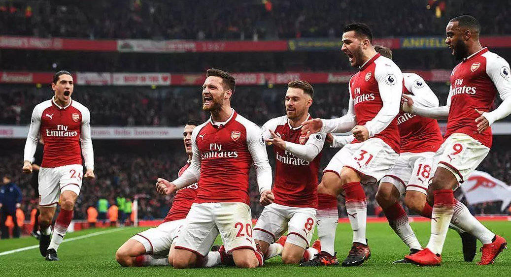 持右翼立场，阿根廷总统开玩笑：我也能祝贺梅西这样的左撇子（阿根廷总统打趣：身为右翼，我一样会祝贺像梅西这样的左撇子）