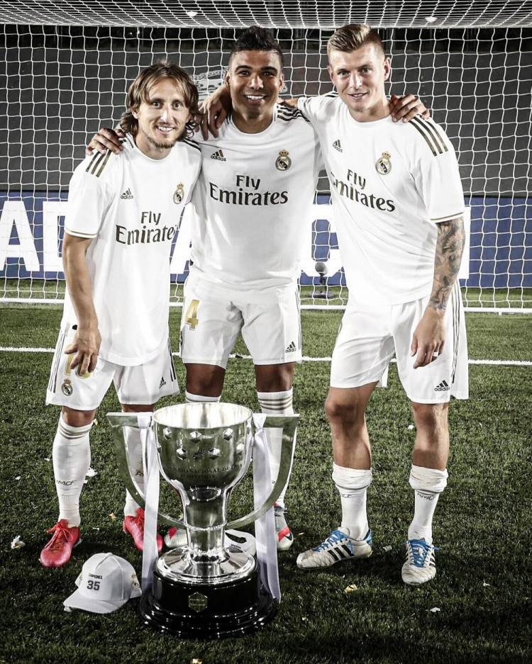 美记：活塞有意得到浓眉，可提供艾维&哈里斯&选秀权筹码（美媒：活塞盯上安东尼·戴维斯，愿以艾维+哈里斯+选秀权为筹码）