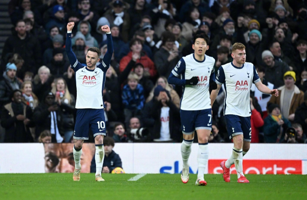 佩莱格里尼：我们正走在正确的道路上；现在我的身体状况很好（佩莱格里尼：球队正朝着正确方向前进，我目前的身体状态良好）