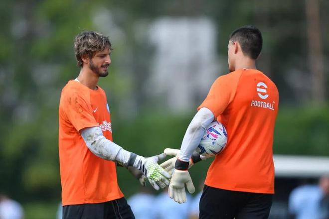 100球和300球也在国家队，姆巴佩职业生涯已打进400球（姆巴佩生涯破400球里程碑：第100球与第300球同样来自国家队）