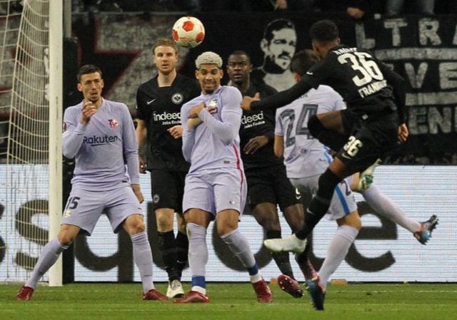 威少21分11助攻约基奇44分13篮板 国王绝地反击终结八连败（国王上演逆袭止住八连败，威少21+11、约基奇44+13）