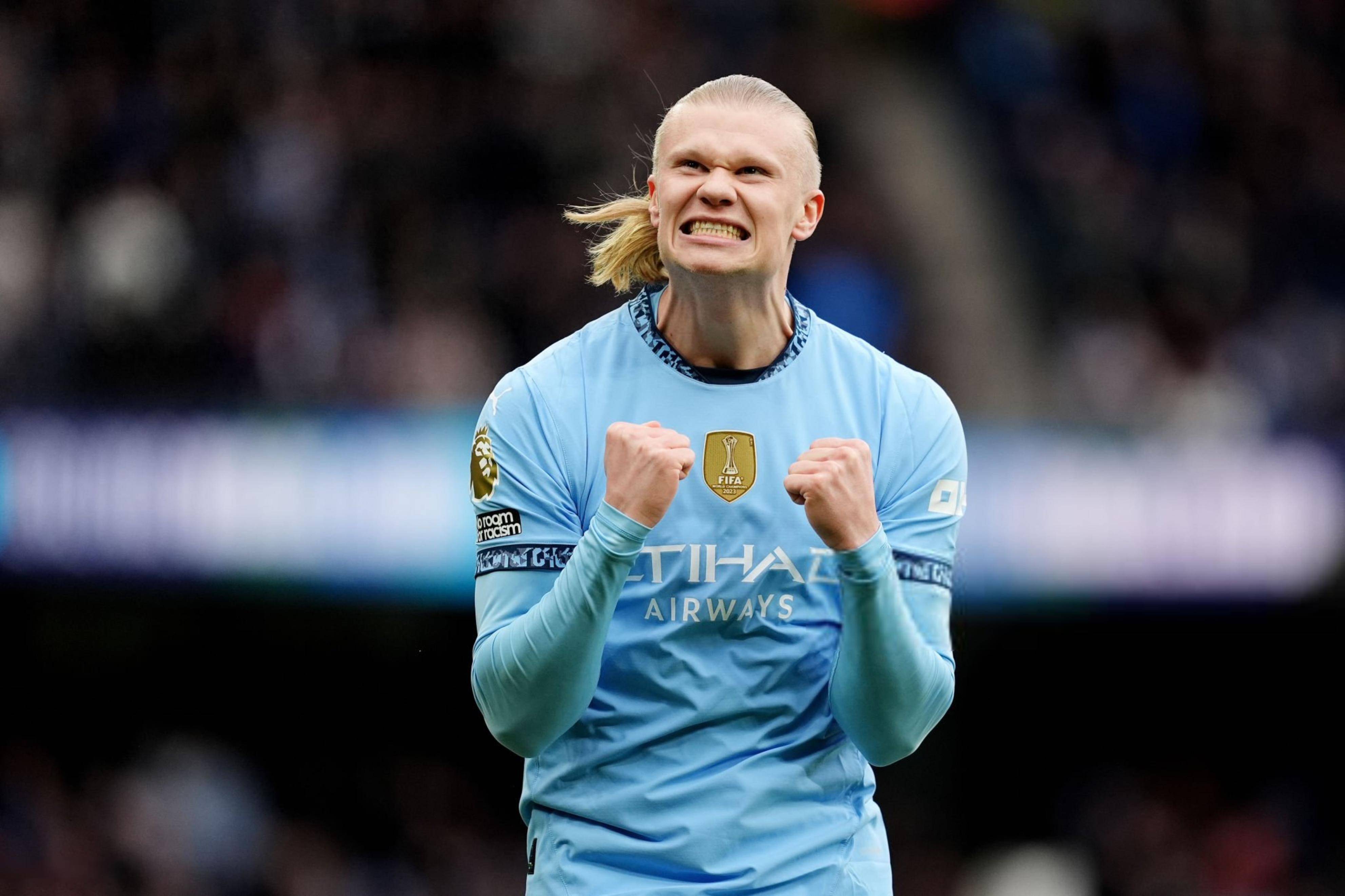 天空：曼联1月不会积极出售齐尔克泽，最近他发挥了一些作用（天空体育：曼联今冬不主动出售齐尔克泽，近期表现已有所贡献）