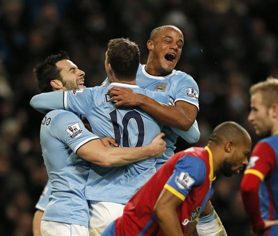 德转解释巴萨身价变动：拉菲尼亚下调因为年龄且伤缺一段时间（德转解读巴萨身价调整：拉菲尼亚因年龄增长及伤停遭下调）