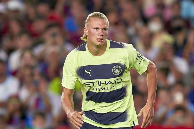 英超-水晶宫1-2曼联：你不看好他时，他雄起｜前瞻（英超前瞻：水晶宫1-2曼联，越不被看好越能爆发）